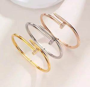 Bracelet clou