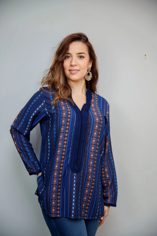 Chemise tradi-moderne Élégance en soi