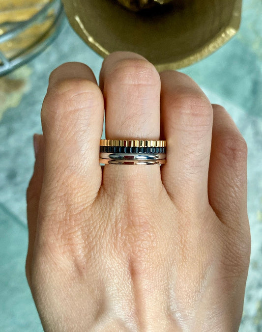 Bague quatre classy Élégance en soi