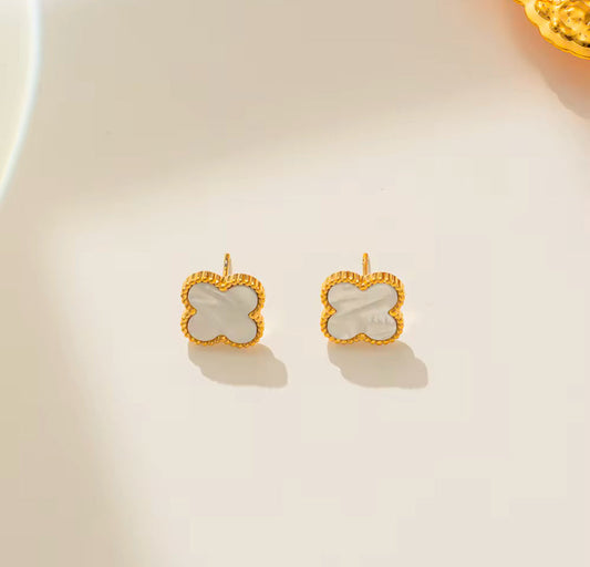 Boucles Flower MM Élégance en soi