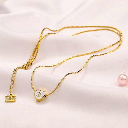 Collier coeur coco Élégance en soi