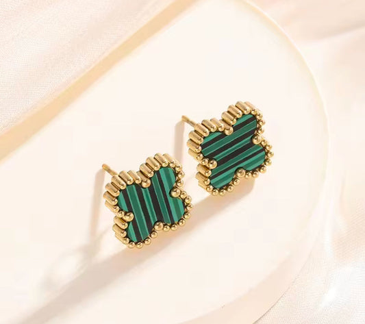 Boucles bouche-trou Élégance en soi