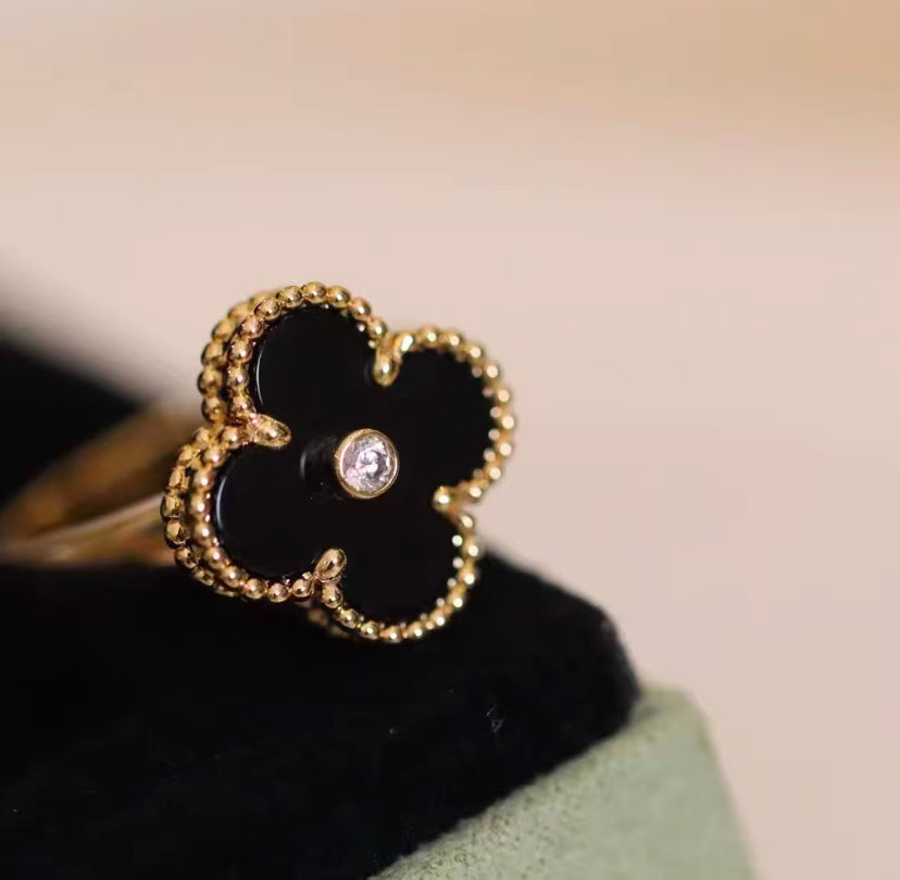 Bague flower Élégance en soi