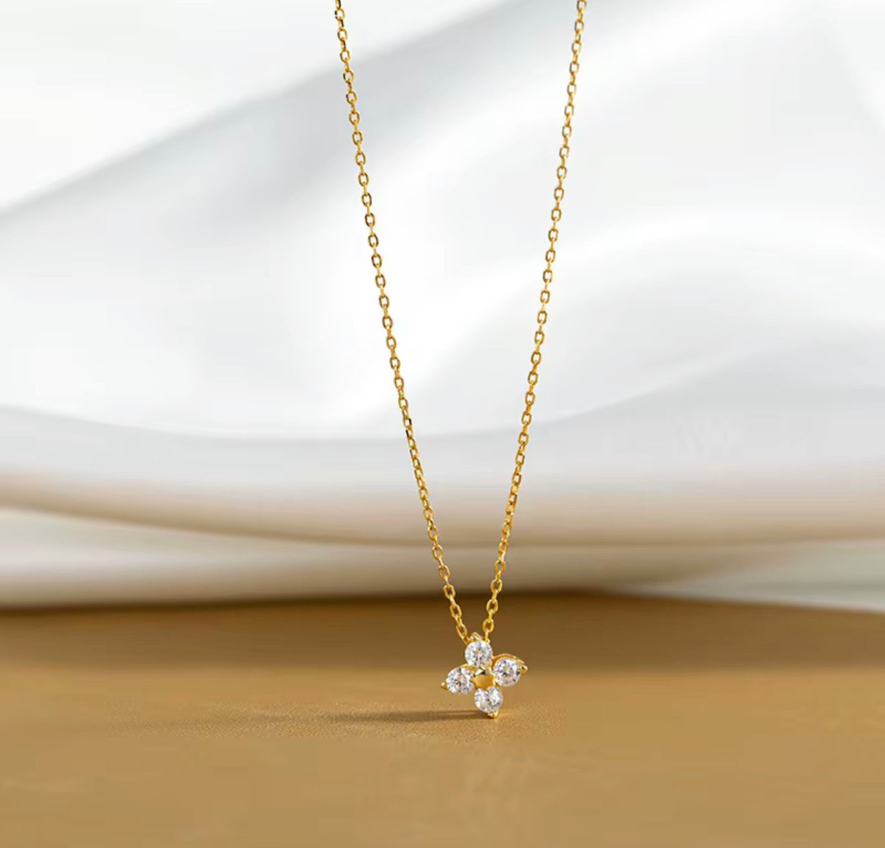 Collier Flora Élégance en soi