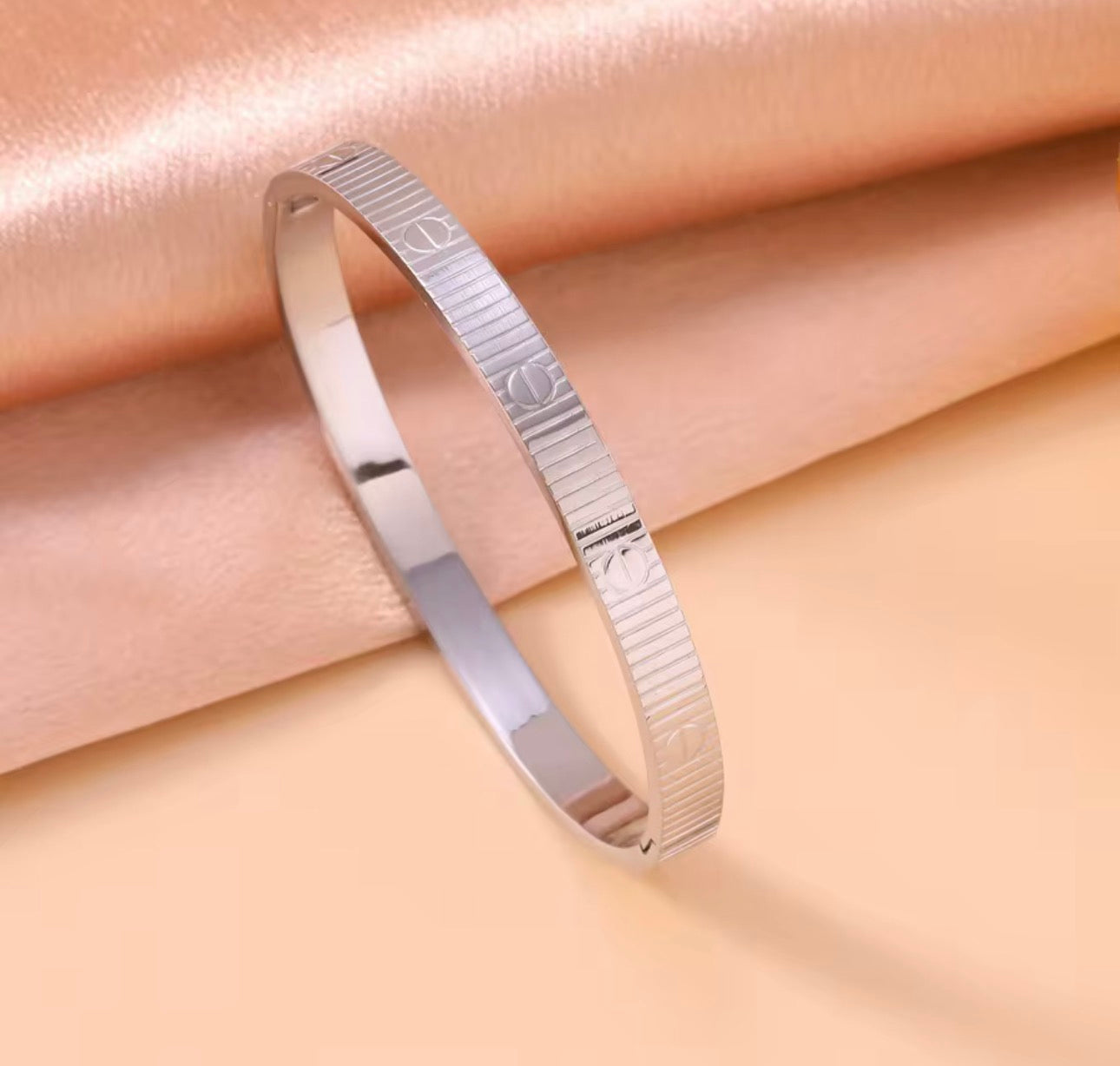 Bracelet Lovely Élégance en soi