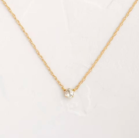 Collier solitaire Élégance en soi